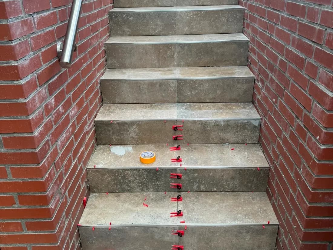 Bauarbeiten & Sanierung.